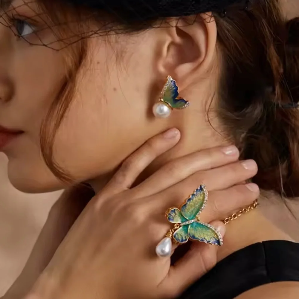 Vintage Luxury Craftsmanship Elegant Butterfly Pearl Ring Earrings Set